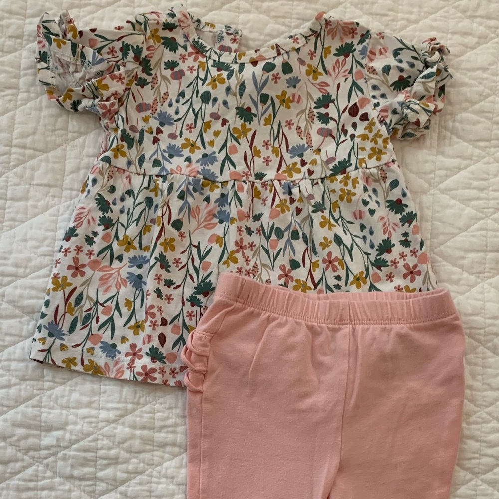 Floral top pink leggings